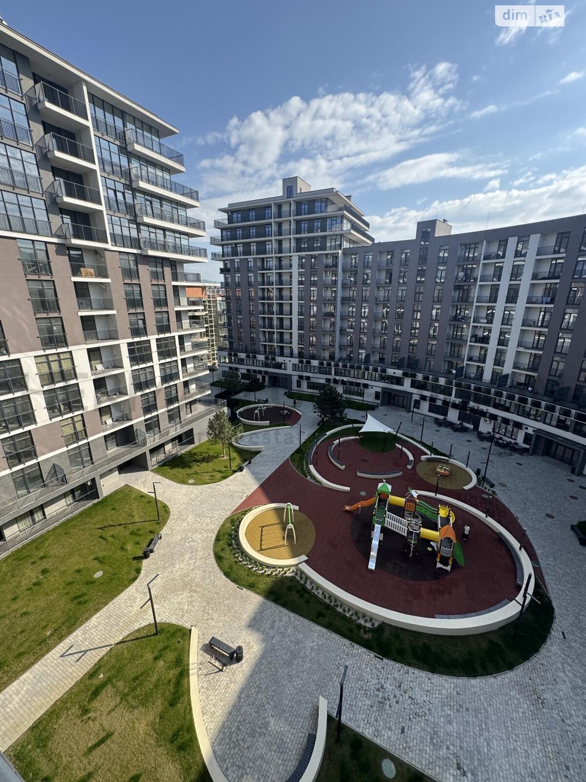 Продажа двухкомнатной квартиры в Ужгороде, на ул. Николая Бобяка, район Новый фото 1 Продажа двухкомнатной квартиры в Ужгороде, на ул. Николая Бобяка, район Новый фото 1