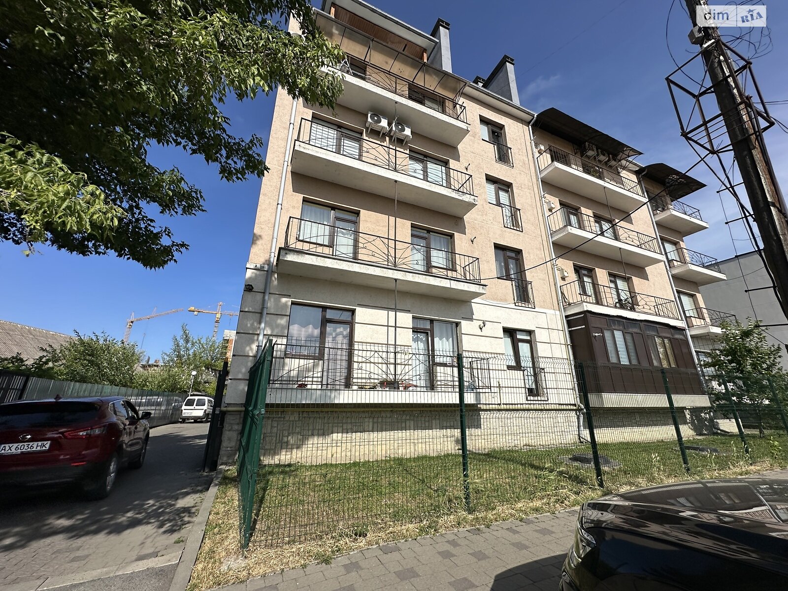 Продажа двухкомнатной квартиры в Ужгороде, на ул. Погорелова, район Новый фото 1 Продажа двухкомнатной квартиры в Ужгороде, на ул. Погорелова, район Новый фото 1