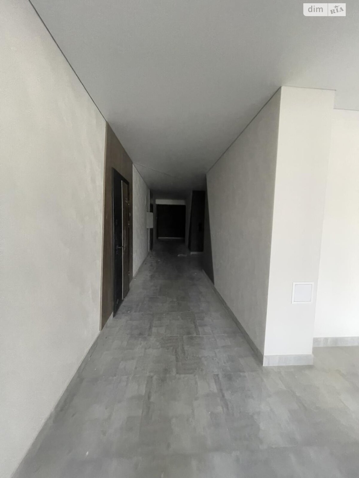 Продажа однокомнатной квартиры в Ужгороде, на ул. Тлехаса 19 корпус 4, район Новый фото 1 Продажа однокомнатной квартиры в Ужгороде, на ул. Тлехаса 19 корпус 4, район Новый фото 1