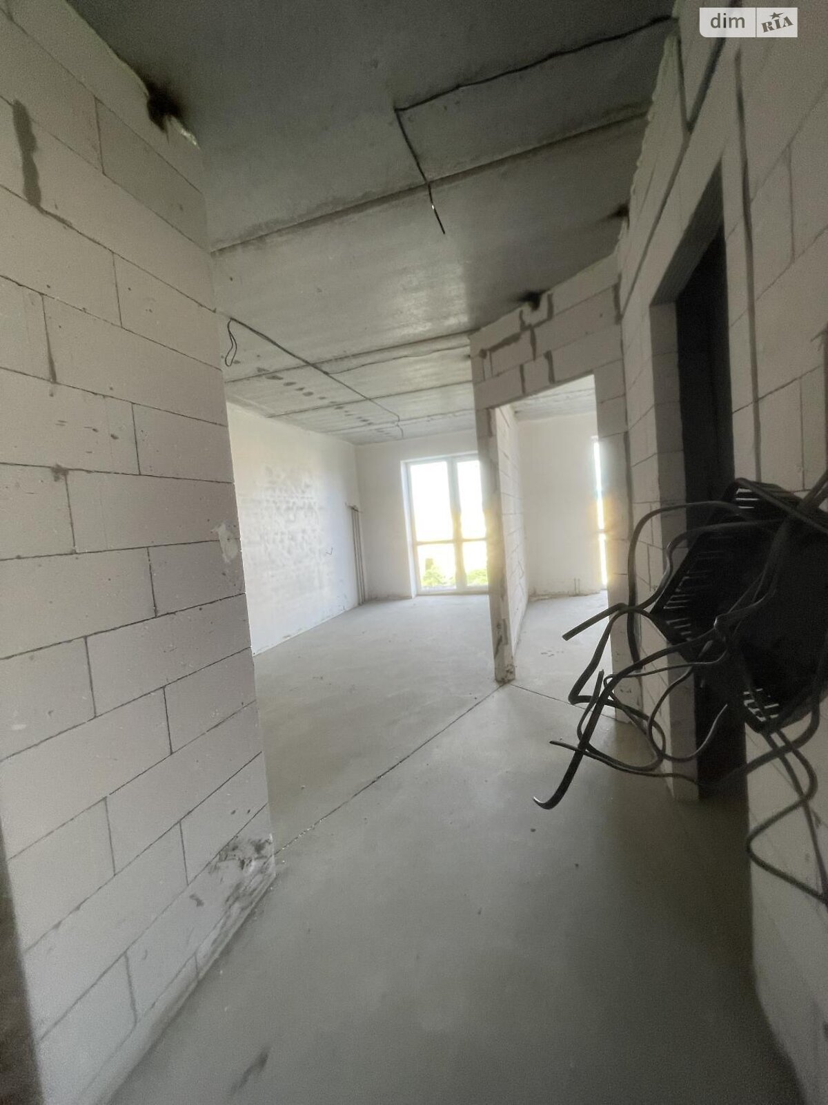 Продажа однокомнатной квартиры в Ужгороде, на ул. Тлехаса 19 корпус 4, район Новый фото 1 Продажа однокомнатной квартиры в Ужгороде, на ул. Тлехаса 19 корпус 4, район Новый фото 1