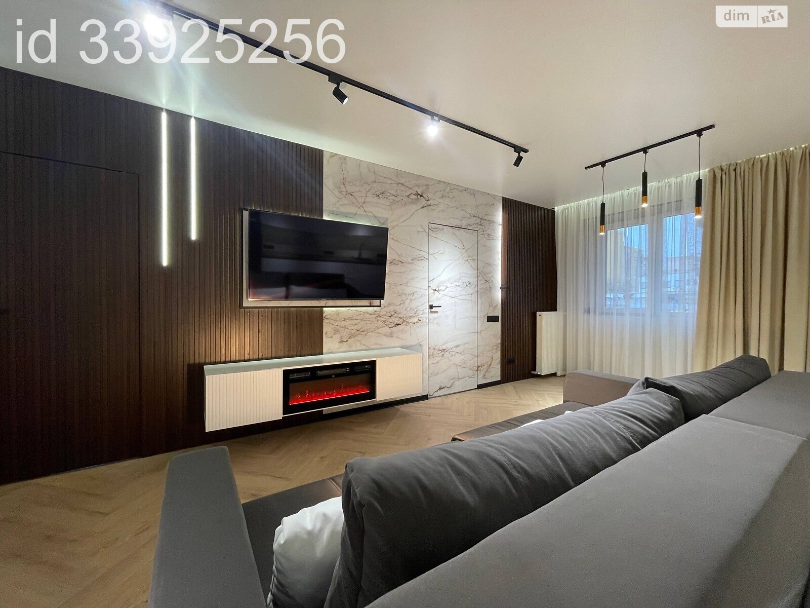 Продажа двухкомнатной квартиры в Ужгороде, на ул. Тлехаса 19 корпус 3, район Новый фото 1