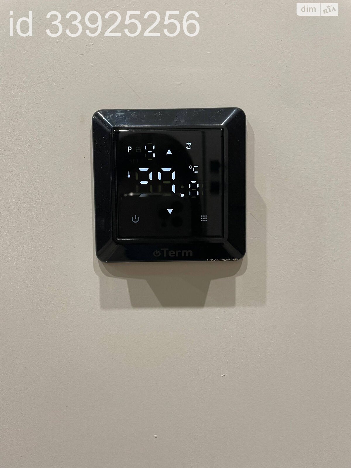 Продажа двухкомнатной квартиры в Ужгороде, на ул. Тлехаса 19 корпус 3, район Новый фото 1