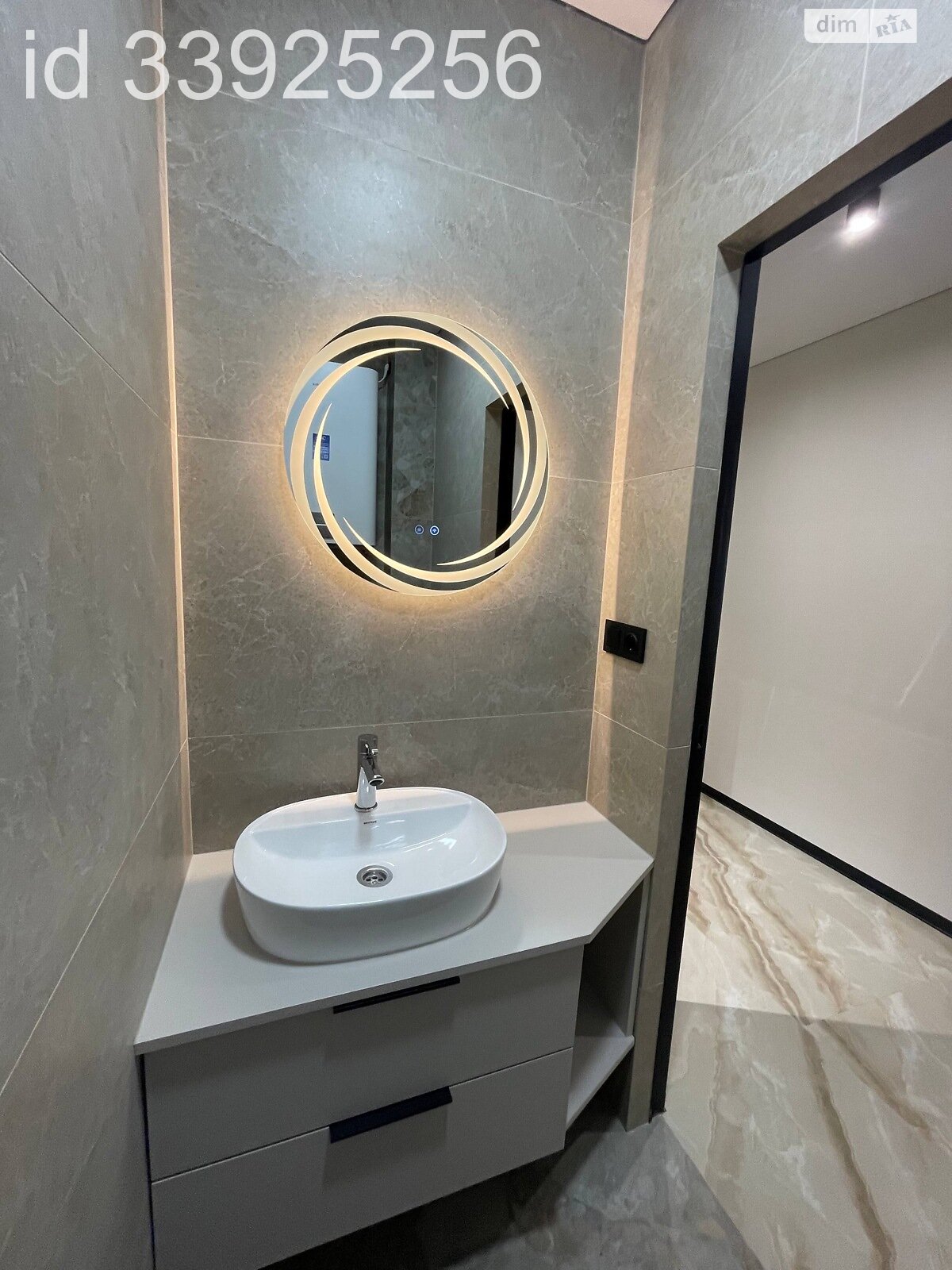 Продажа двухкомнатной квартиры в Ужгороде, на ул. Тлехаса 19 корпус 3, район Новый фото 1