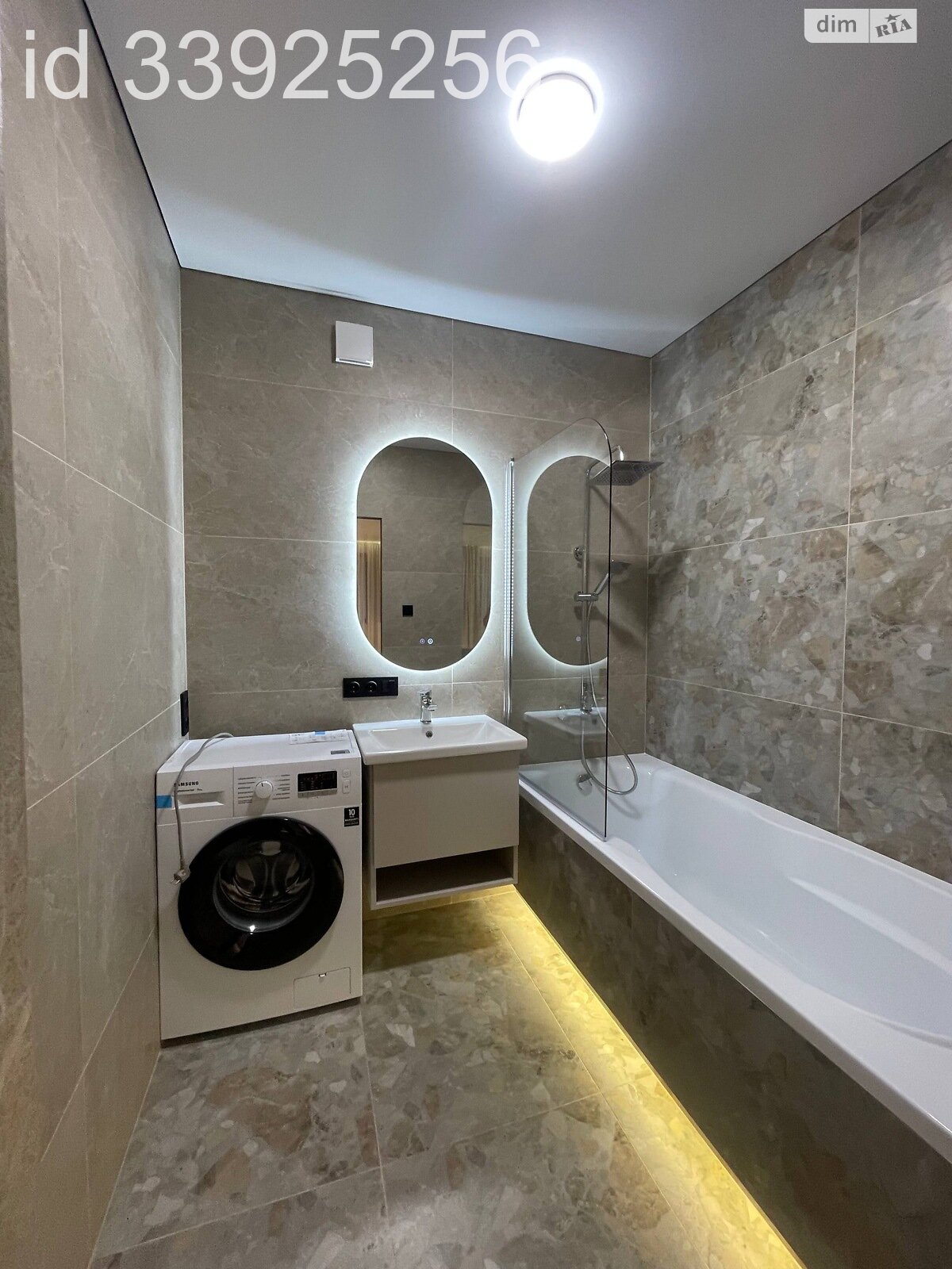 Продажа двухкомнатной квартиры в Ужгороде, на ул. Тлехаса 19 корпус 3, район Новый фото 1