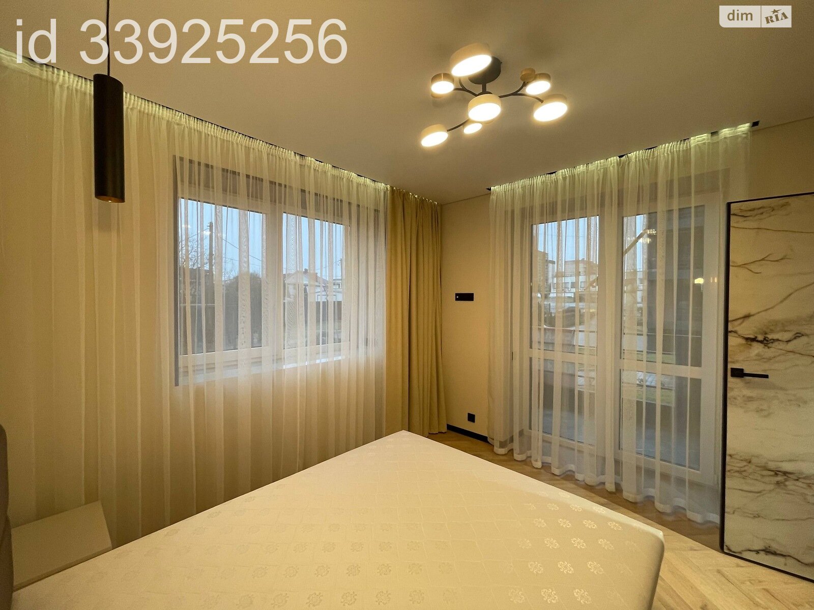 Продажа двухкомнатной квартиры в Ужгороде, на ул. Тлехаса 19 корпус 3, район Новый фото 1