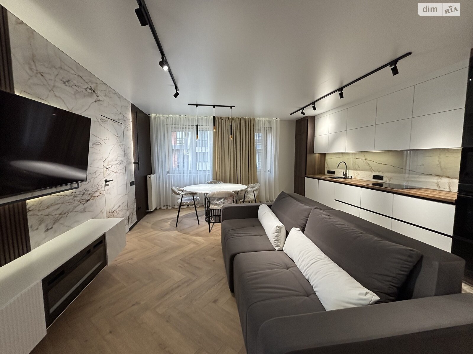 Продажа двухкомнатной квартиры в Ужгороде, на ул. Тлехаса 19 корпус 3, район Новый фото 1