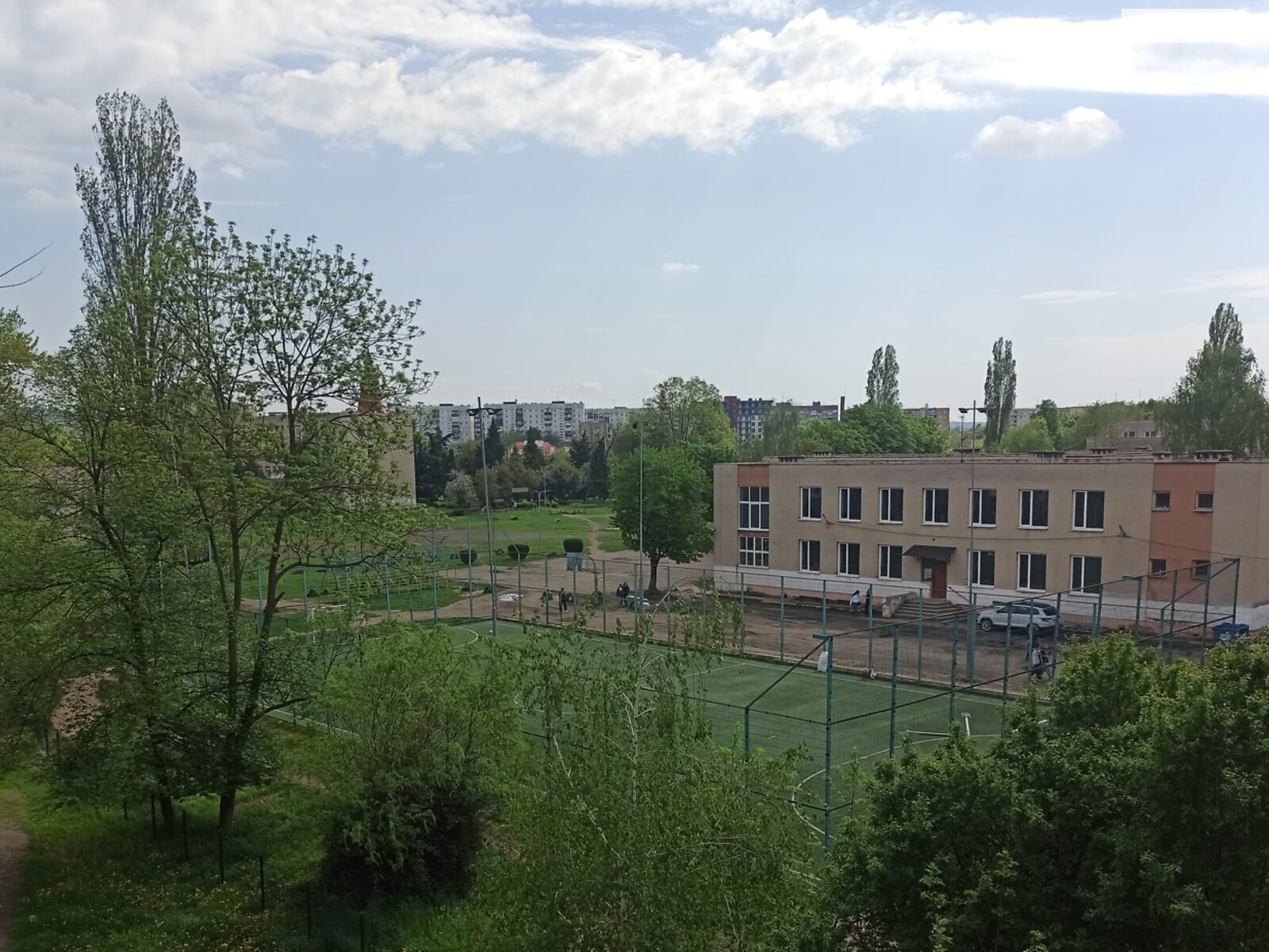 Продажа трехкомнатной квартиры в Ужгороде, на ул. Заньковецкой, район Новый фото 1 Продажа трехкомнатной квартиры в Ужгороде, на ул. Заньковецкой, район Новый фото 1