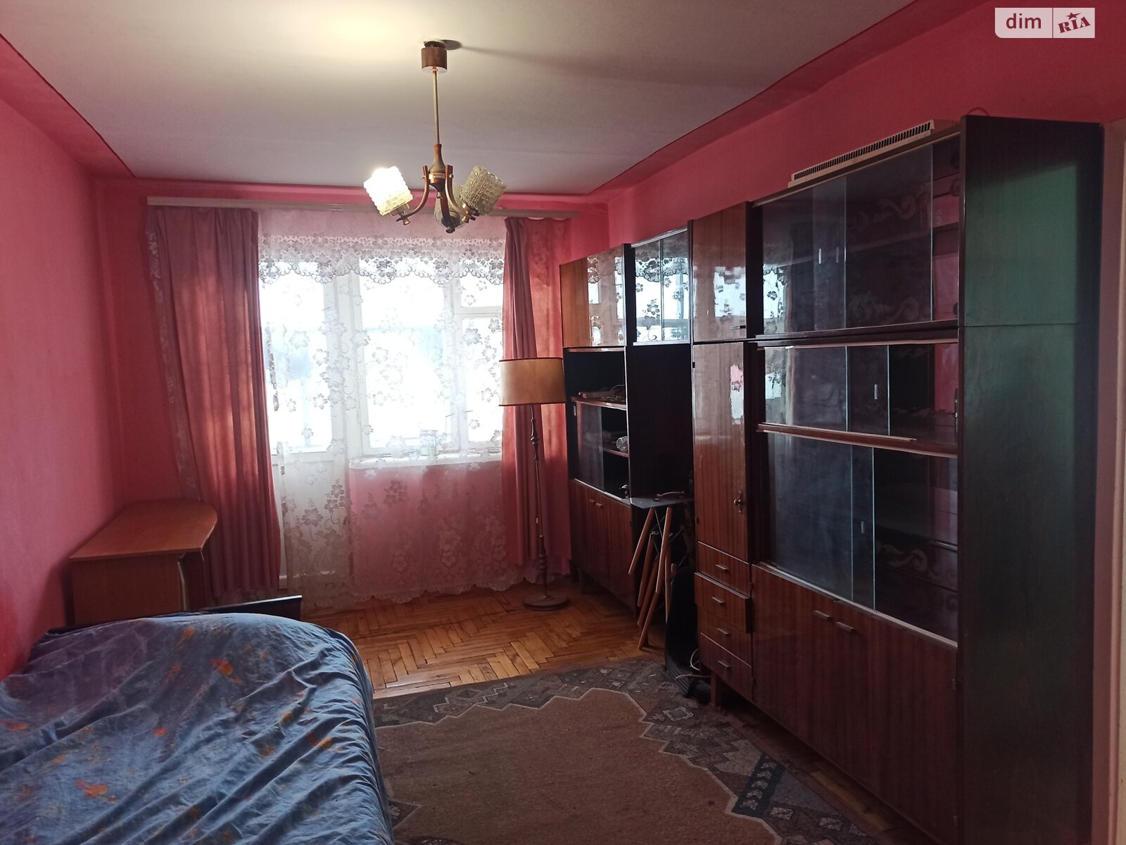 Продажа трехкомнатной квартиры в Ужгороде, на ул. Заньковецкой, район Новый фото 1 Продажа трехкомнатной квартиры в Ужгороде, на ул. Заньковецкой, район Новый фото 1