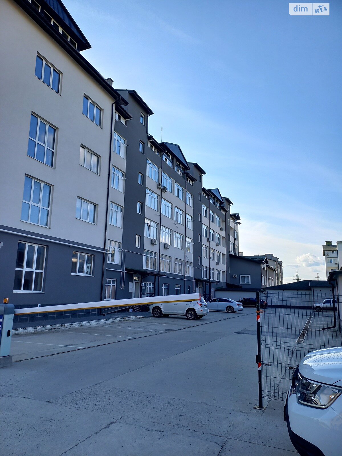 Продажа двухкомнатной квартиры в Ужгороде, на пер. Парковый 8Б, кв. 29, фото 1