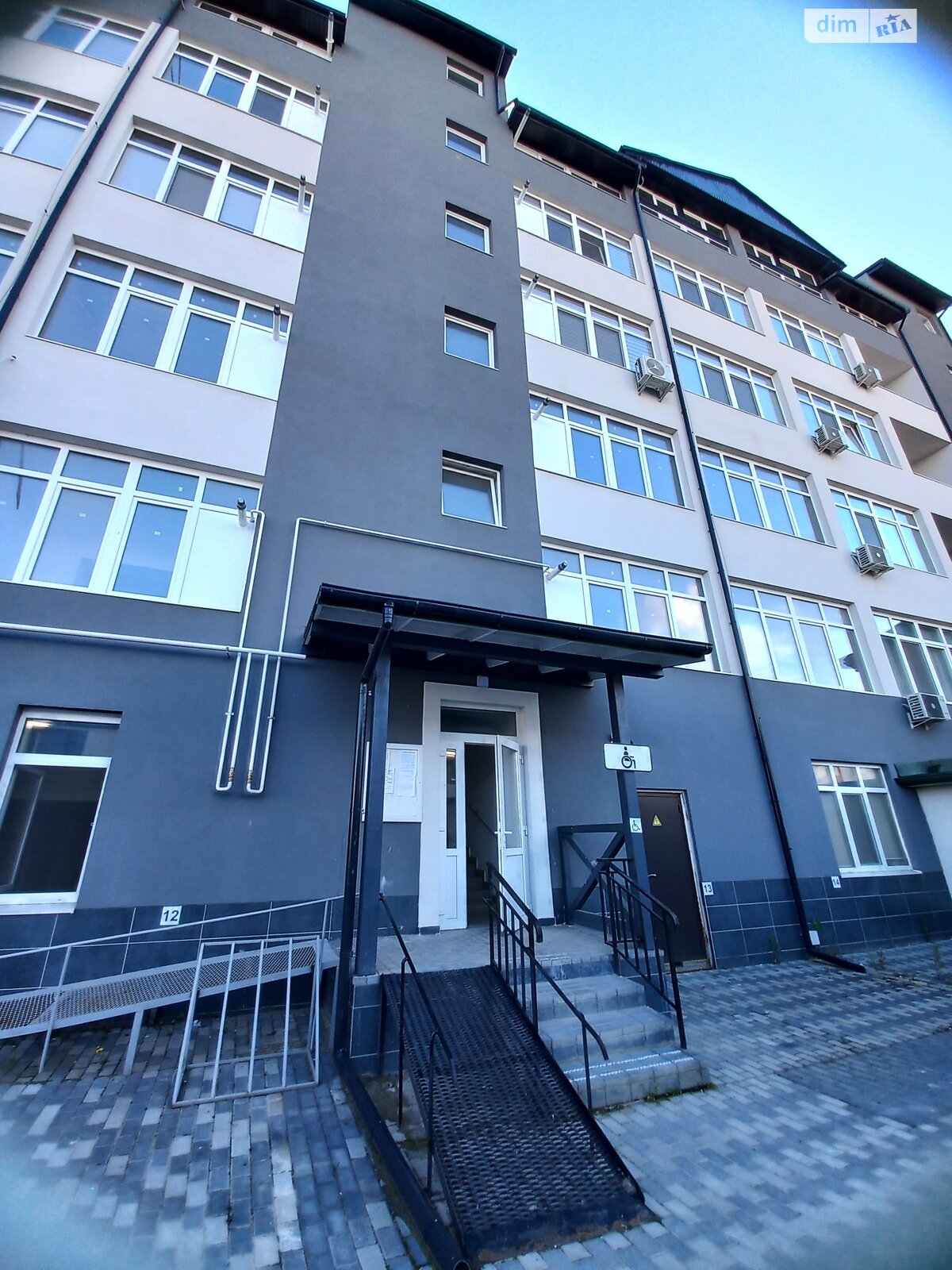 Продажа двухкомнатной квартиры в Ужгороде, на пер. Парковый 8Б, кв. 29, фото 1