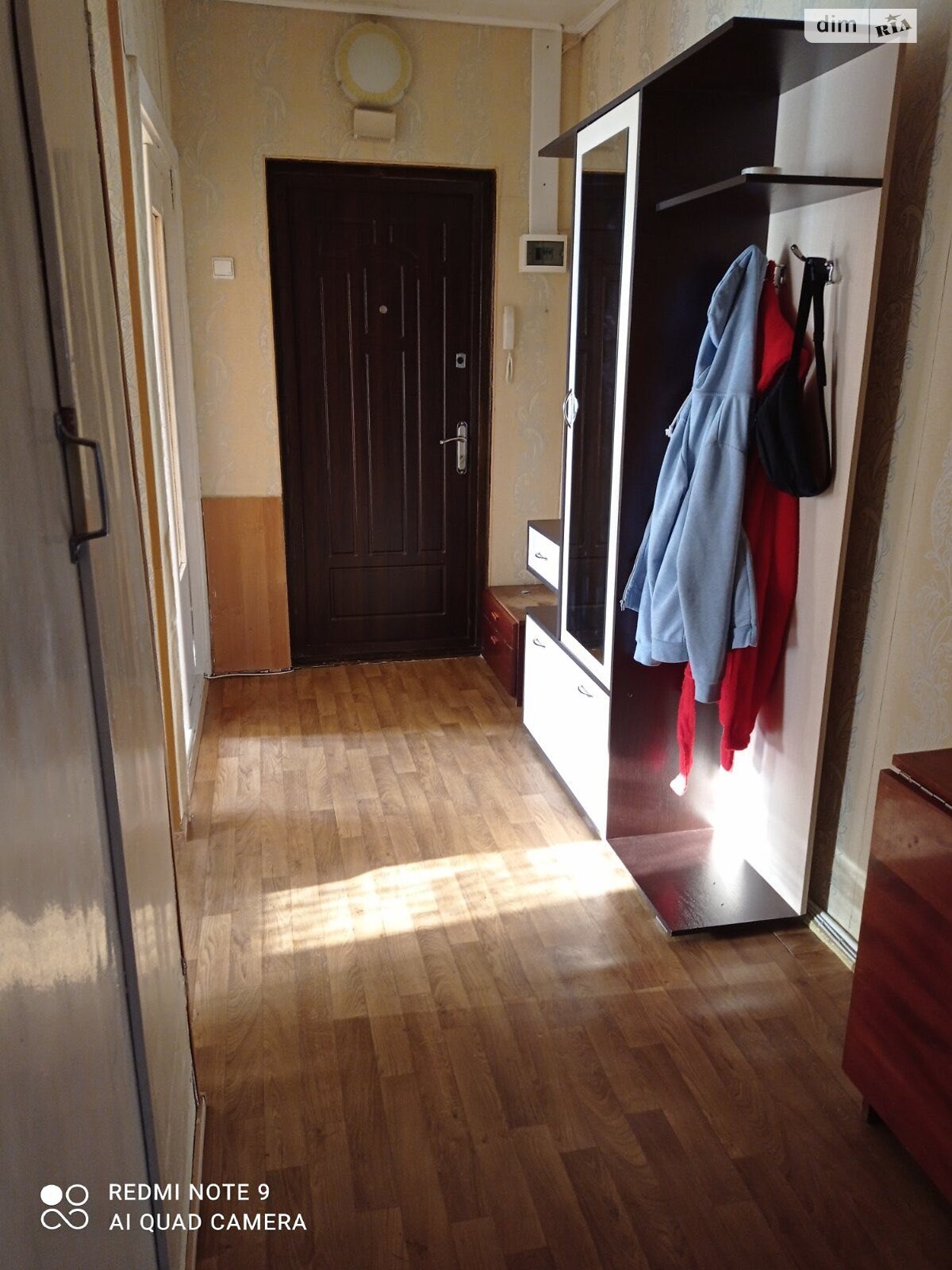Продажа трехкомнатной квартиры в Ужгороде, на ул. 8-го Марта, район Пьяный базар фото 1
