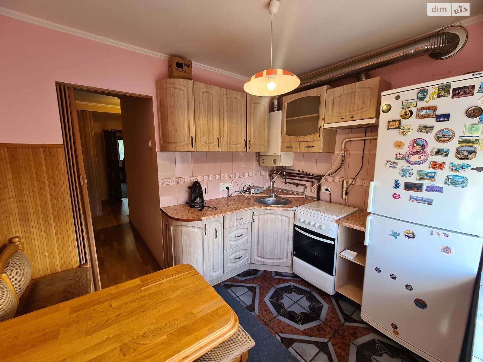 Продаж трикімнатної квартири в Ужгороді, на вул. Грушевського, кв. 42, район П'яний базар фото 1