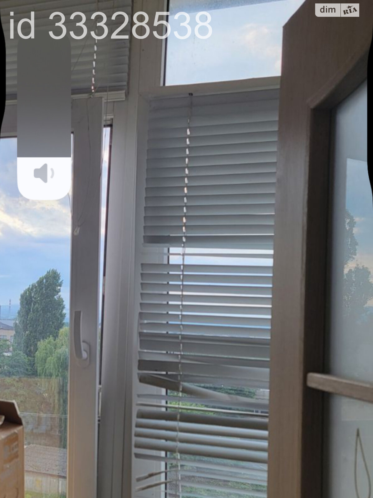 Продаж однокімнатної квартири в Ужгороді, на вул. Михайла Вербицького, район П'яний базар фото 1 Продаж однокімнатної квартири в Ужгороді, на вул. Михайла Вербицького, район П'яний базар фото 1