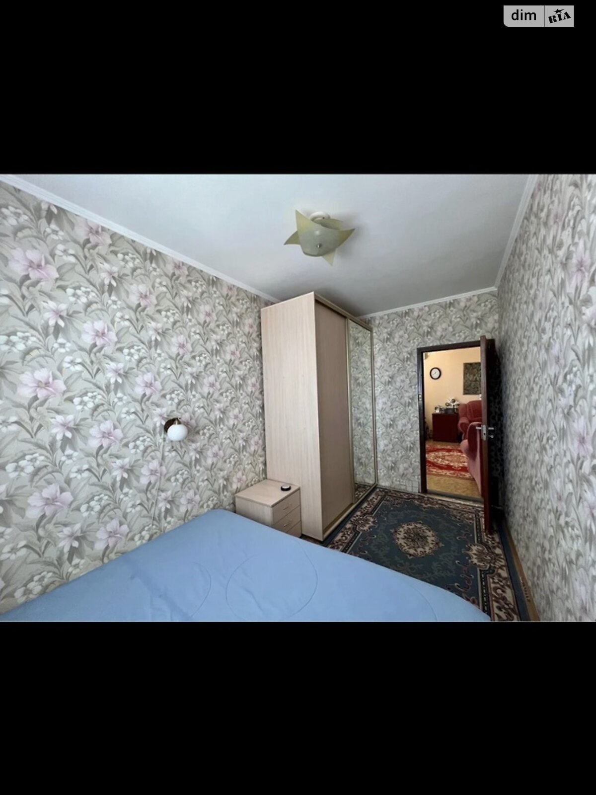 Продаж трикімнатної квартири в Ужгороді, на вул. Михайла Вербицького, район П'яний базар фото 1 Продаж трикімнатної квартири в Ужгороді, на вул. Михайла Вербицького, район П'яний базар фото 1