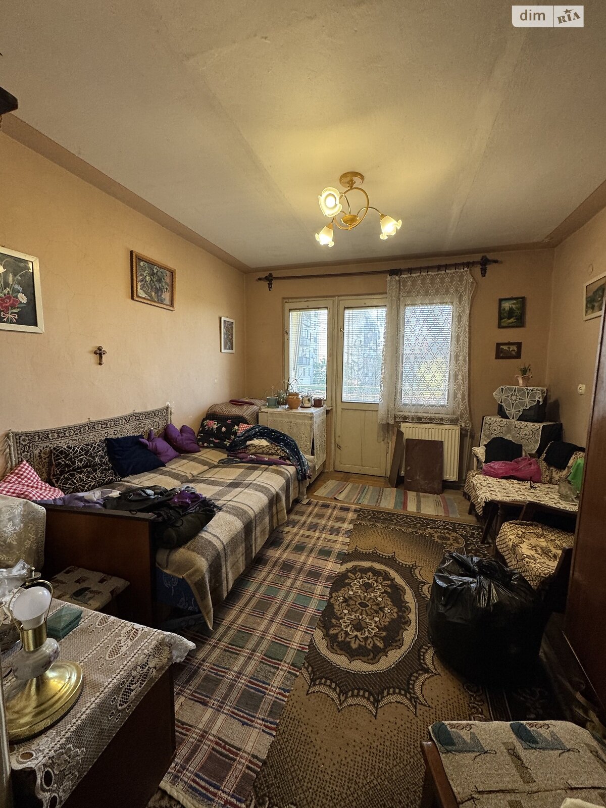 Продажа двухкомнатной квартиры в Ужгороде, на ул. Минайская 8, район Пьяный базар фото 1 Продажа двухкомнатной квартиры в Ужгороде, на ул. Минайская 8, район Пьяный базар фото 1