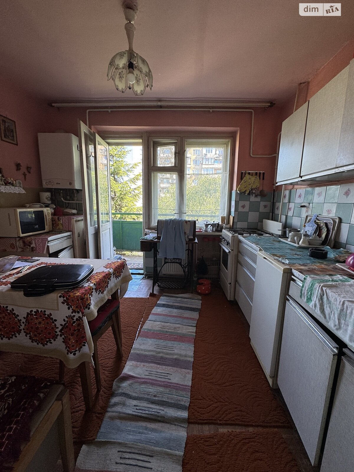 Продажа двухкомнатной квартиры в Ужгороде, на ул. Минайская 8, район Пьяный базар фото 1 Продажа двухкомнатной квартиры в Ужгороде, на ул. Минайская 8, район Пьяный базар фото 1