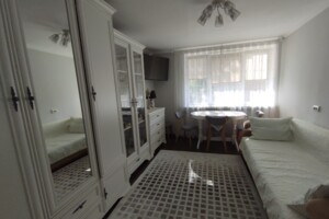 Продажа двухкомнатной квартиры в Ужгороде, на ул. Павла Чубинского, район Пьяный базар фото 2