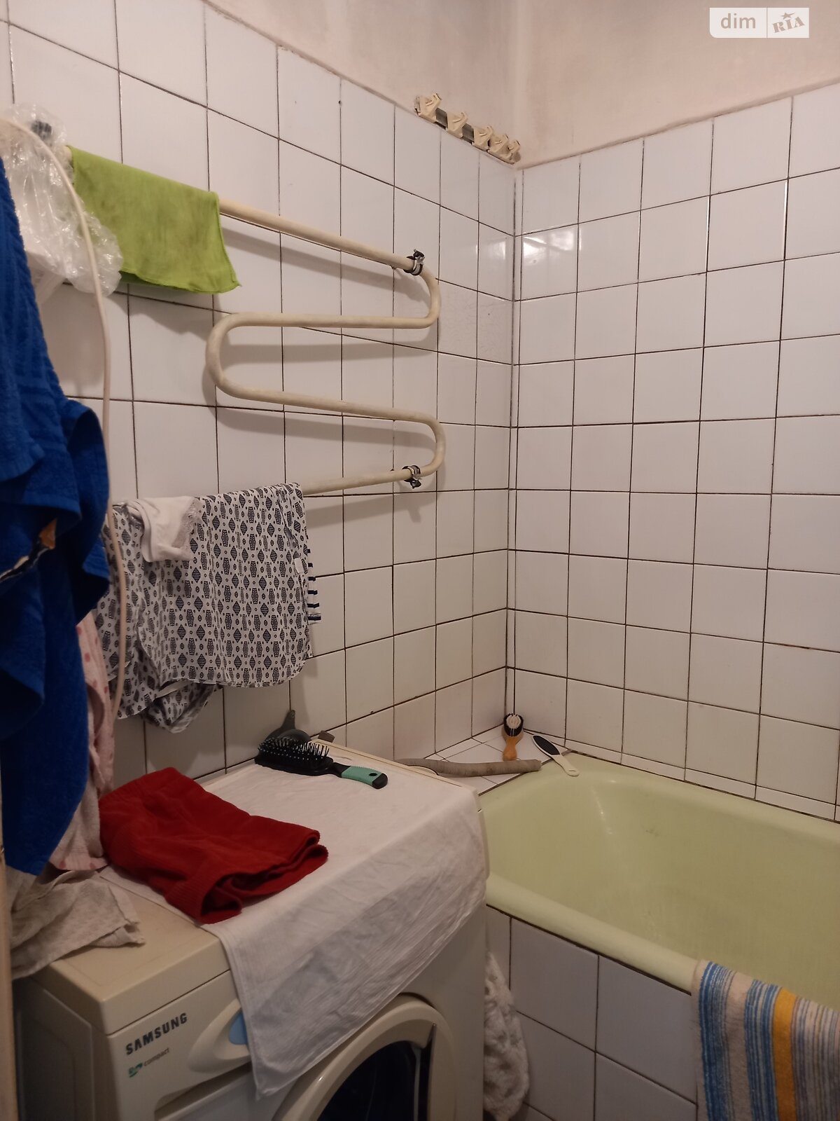 Продажа трехкомнатной квартиры в Ужгороде, на ул. Узкая 89, район Пьяный базар фото 1 Продажа трехкомнатной квартиры в Ужгороде, на ул. Узкая 89, район Пьяный базар фото 1