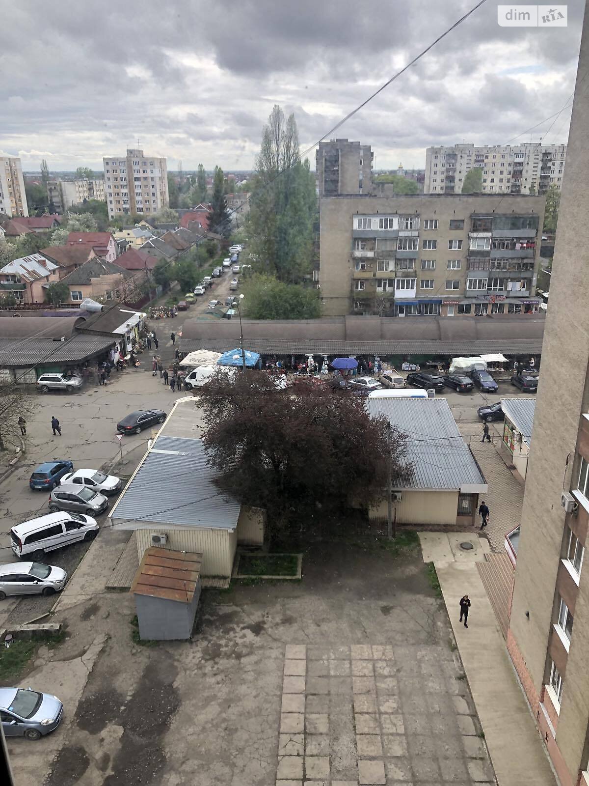 Продажа двухкомнатной квартиры в Ужгороде, на ул. Василия Комендаря, район Пьяный базар фото 1
