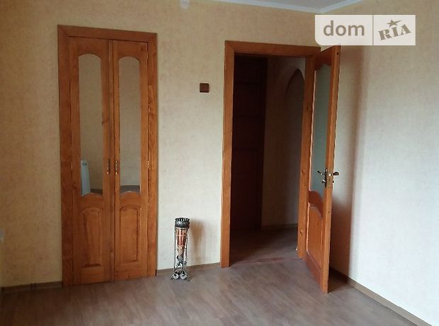 Продажа двухкомнатной квартиры в Ужгороде, на Василя Комендаря 50, район Пьяный базар фото 1 Продажа двухкомнатной квартиры в Ужгороде, на Василя Комендаря 50, район Пьяный базар фото 1