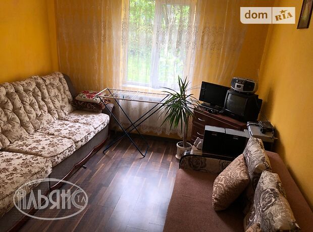 Продажа трехкомнатной квартиры в Ужгороде, на ул. Украинская район Радванка фото 1 Продажа трехкомнатной квартиры в Ужгороде, на ул. Украинская район Радванка фото 1
