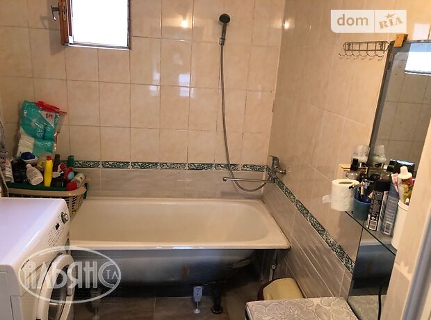 Продажа трехкомнатной квартиры в Ужгороде, на ул. Украинская район Радванка фото 1 Продажа трехкомнатной квартиры в Ужгороде, на ул. Украинская район Радванка фото 1