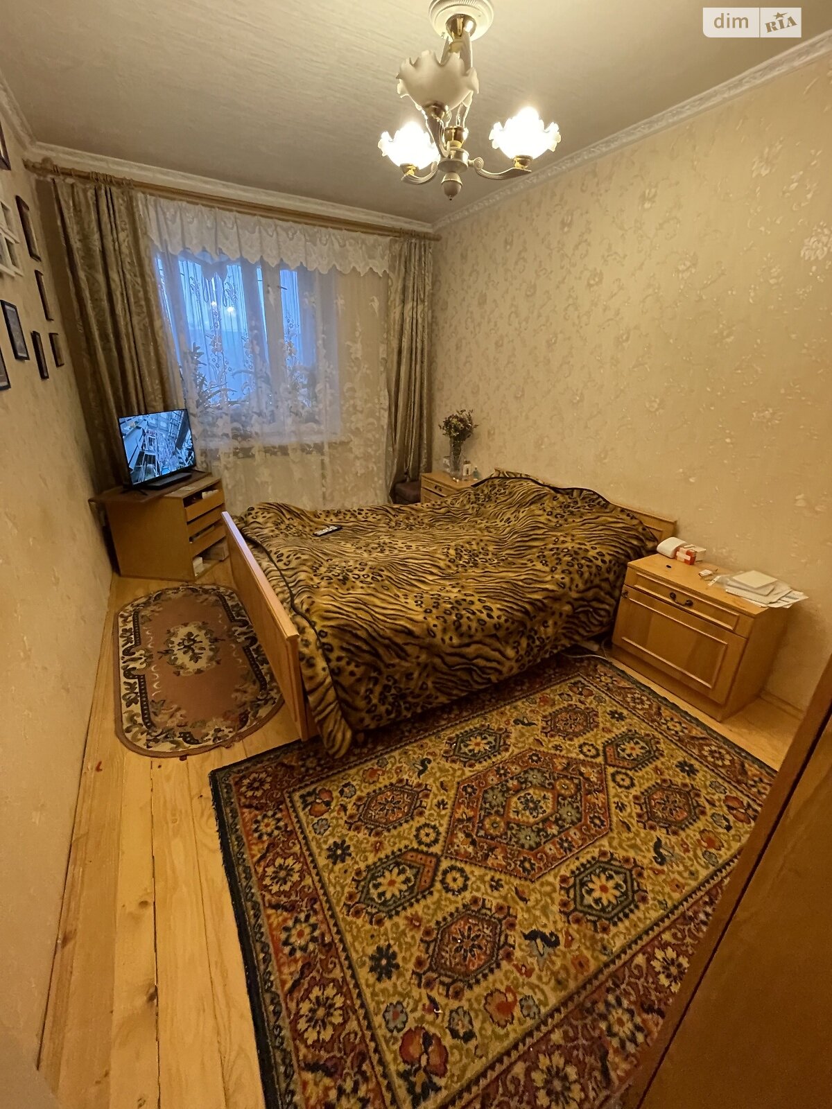Продаж трикімнатної квартири в Ужгороді, на вул. Романа Шухевича 2А, фото 1