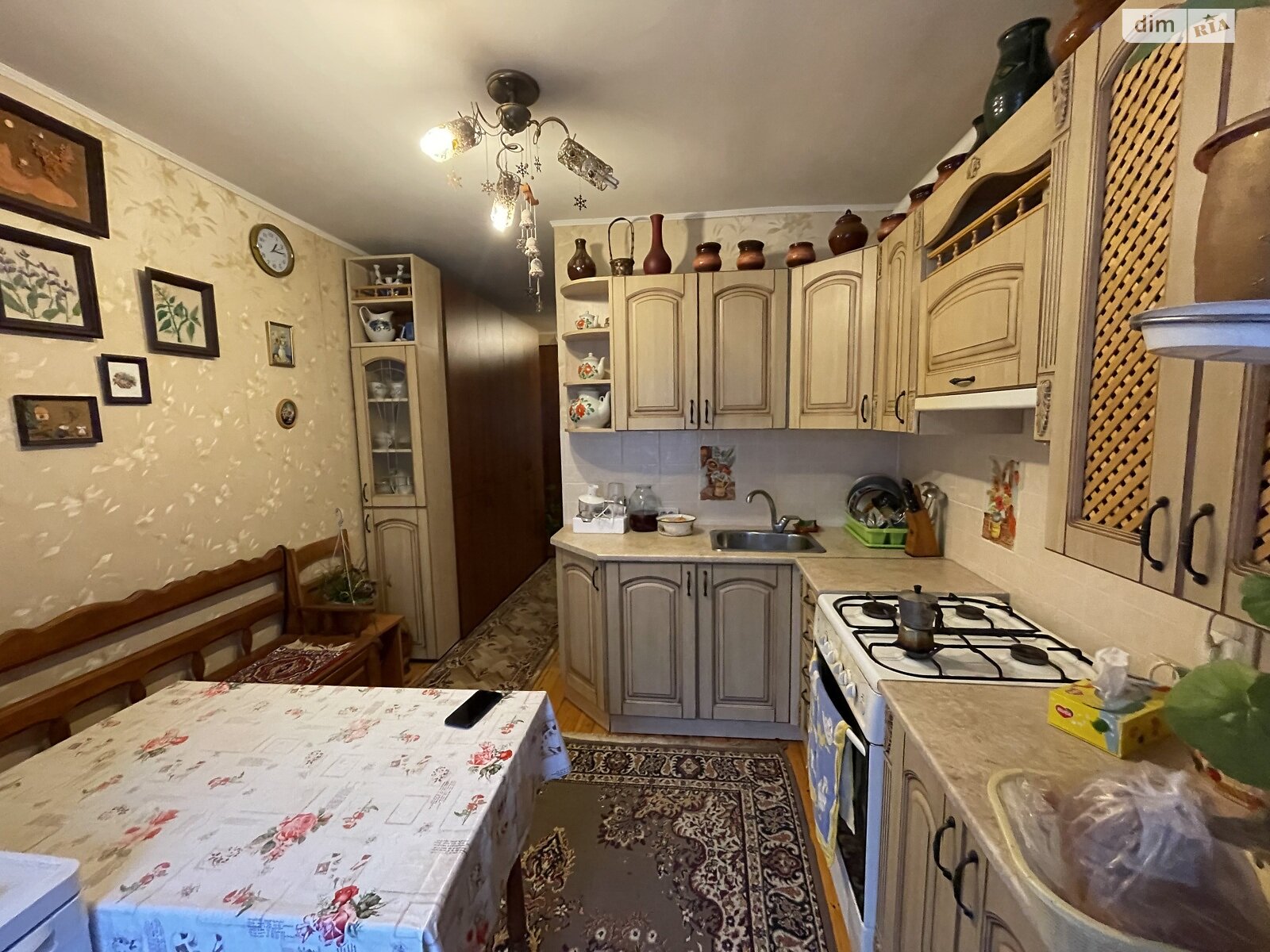 Продажа трехкомнатной квартиры в Ужгороде, на ул. Романа Шухевича 2А, фото 1