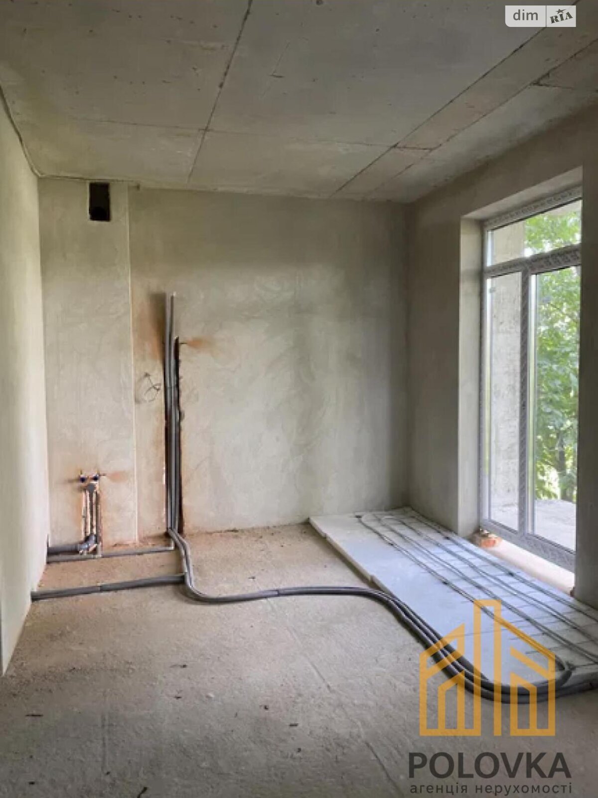 Продаж однокімнатної квартири в Ужгороді, на вул. Руська 40, фото 1 Продаж однокімнатної квартири в Ужгороді, на вул. Руська 40, фото 1
