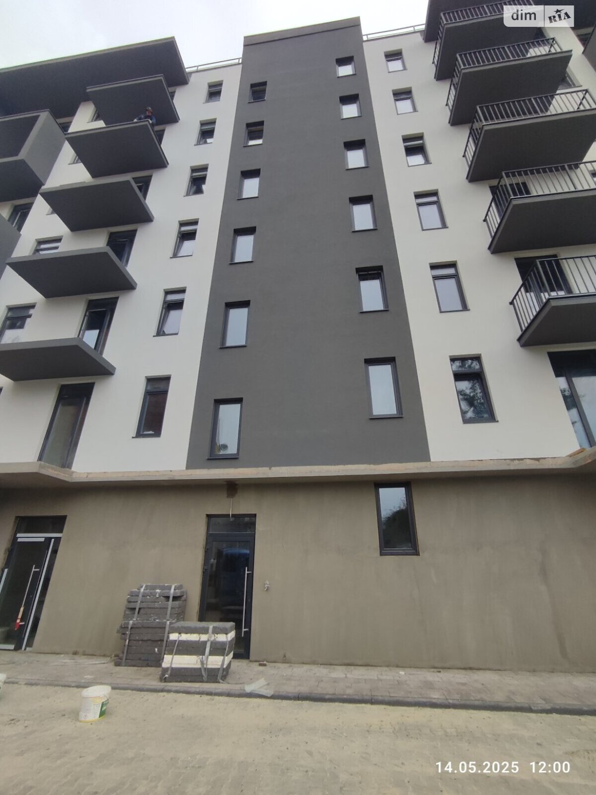 Продаж однокімнатної квартири в Ужгороді, на вул. Бродлаковича, район Шахта фото 1 Продаж однокімнатної квартири в Ужгороді, на вул. Бродлаковича, район Шахта фото 1