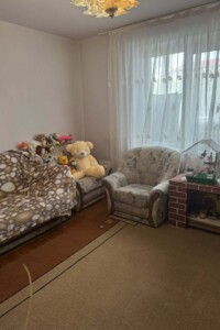 Продаж трикімнатної квартири в Ужгороді, на вул. Олега Куцина, район Шахта фото 2