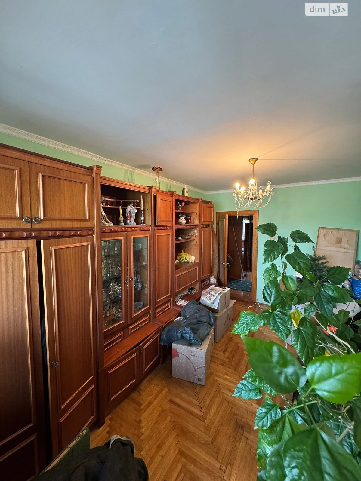Продажа трехкомнатной квартиры в Ужгороде, на ул. Олега Куцина 22, район Шахта фото 1 Продажа трехкомнатной квартиры в Ужгороде, на ул. Олега Куцина 22, район Шахта фото 1