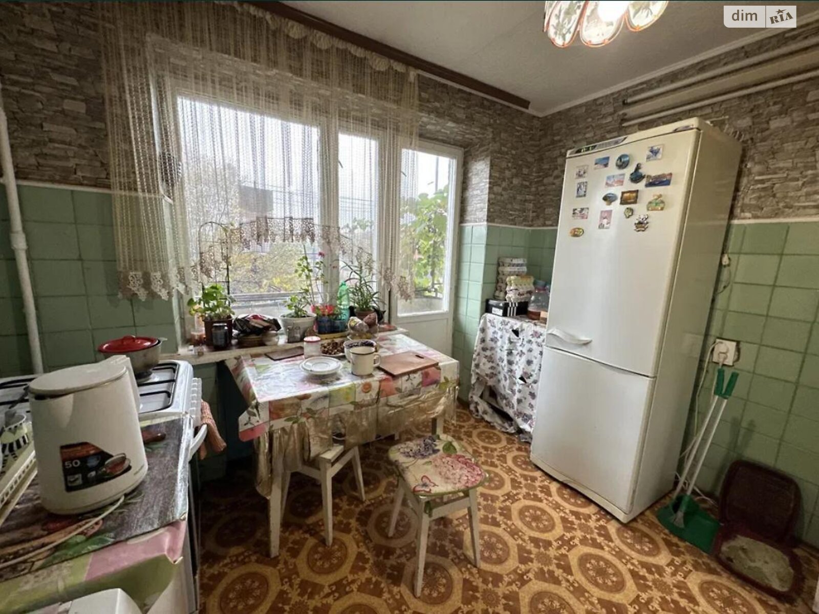 Продажа трехкомнатной квартиры в Ужгороде, на ул. Оноковская 18, район Шахта фото 1