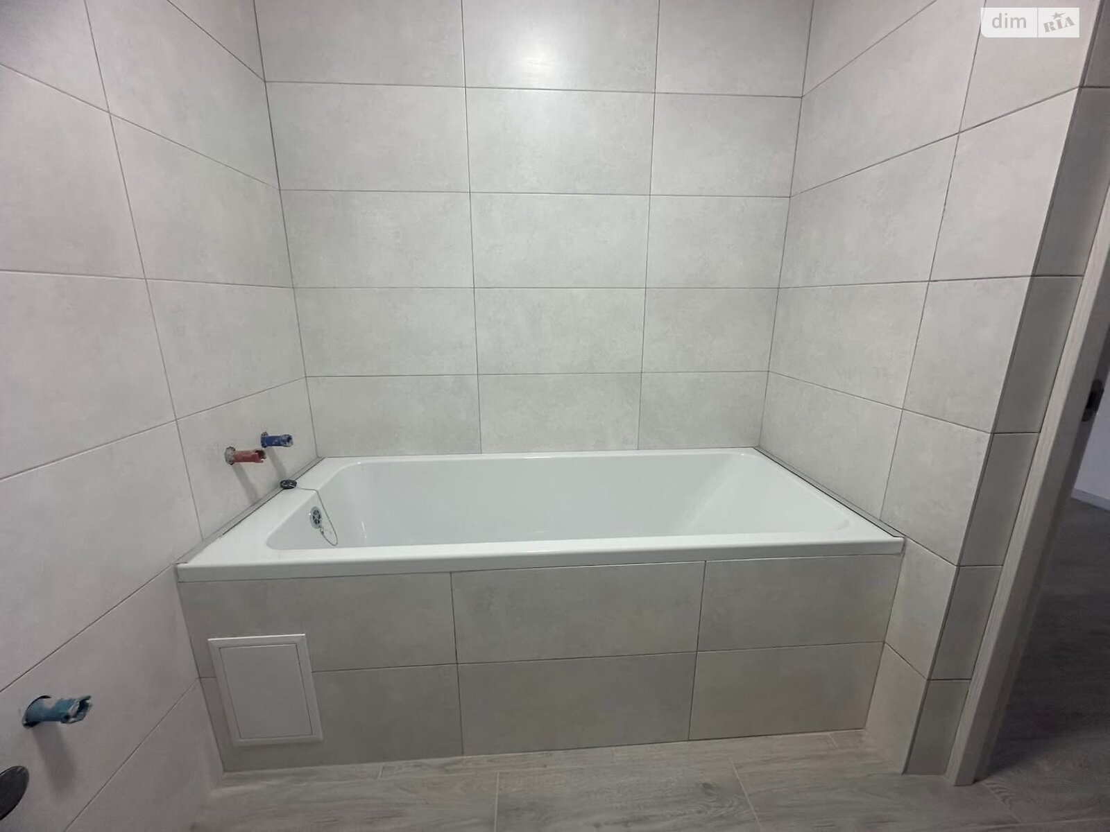 Продаж двокімнатної квартири в Ужгороді, на вул. Оноківська 16, район Шахта фото 1 Продаж двокімнатної квартири в Ужгороді, на вул. Оноківська 16, район Шахта фото 1