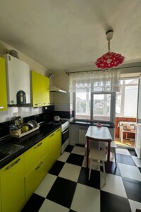 Продажа трехкомнатной квартиры в Ужгороде, на ул. Оноковская, район Шахта фото 2