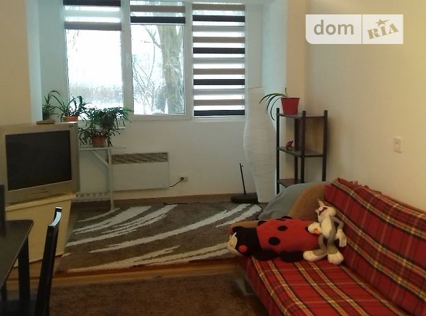Продажа двухкомнатной квартиры в Ужгороде, на ул. Оноковская район Шахта фото 1 Продажа двухкомнатной квартиры в Ужгороде, на ул. Оноковская район Шахта фото 1
