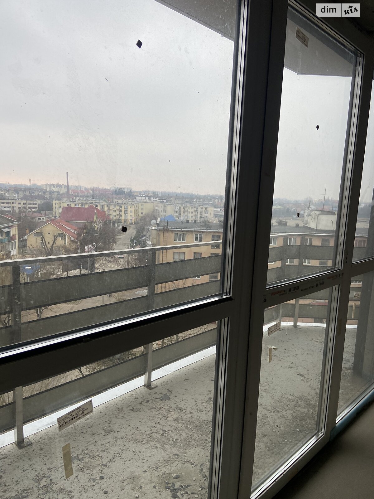 Продажа трехкомнатной квартиры в Ужгороде, на ул. Собранецкая 1, фото 1