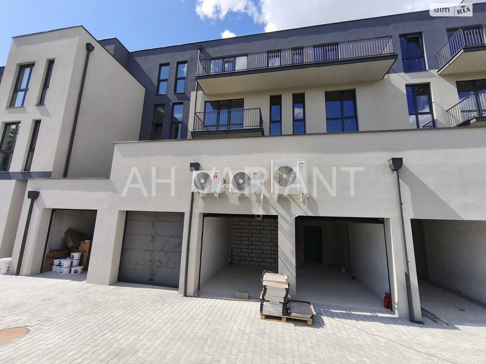 Продаж однокімнатної квартири в Ужгороді, на вул. Собранецька, фото 1 Продаж однокімнатної квартири в Ужгороді, на вул. Собранецька, фото 1