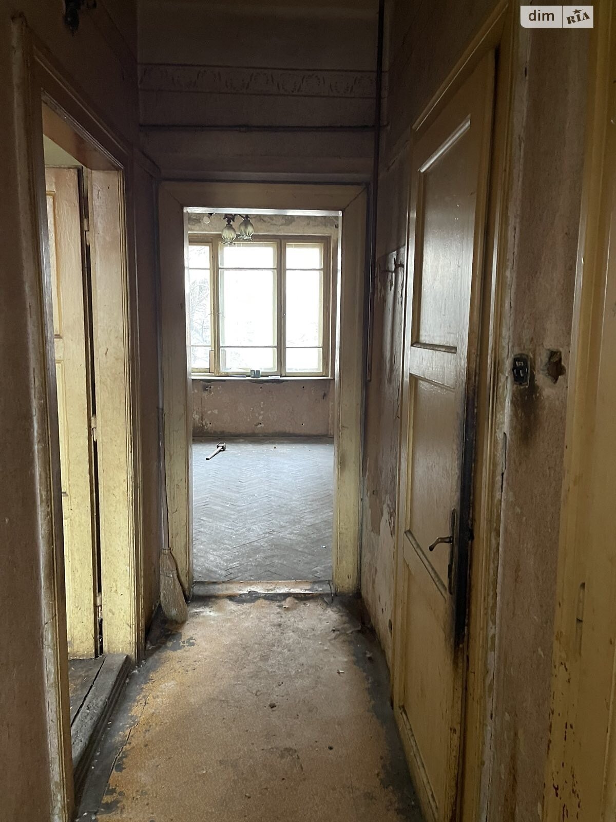 Продажа однокомнатной квартиры в Ужгороде, на ул. Собранецкая 45, фото 1