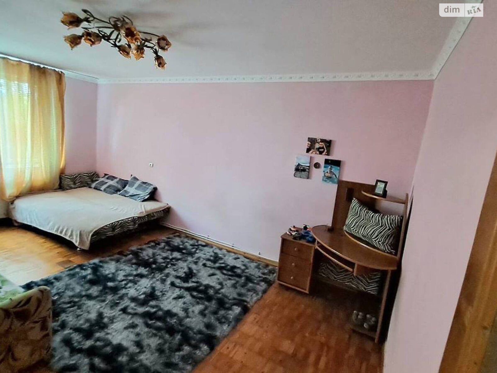Продажа трехкомнатной квартиры в Ужгороде, на пер. Гагарина, район Станцийный фото 1