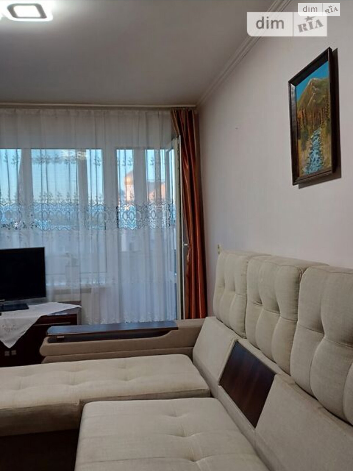 Продаж двокімнатної квартири в Ужгороді, на вул. Минайська, район Станційний фото 1 Продаж двокімнатної квартири в Ужгороді, на вул. Минайська, район Станційний фото 1