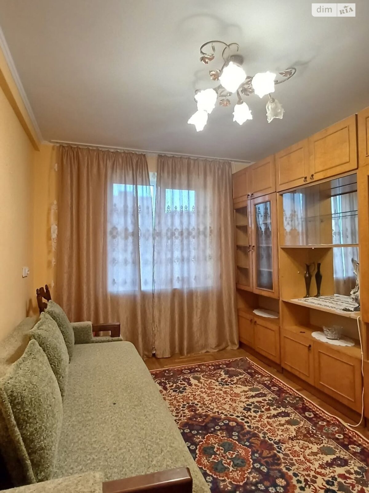 Продаж двокімнатної квартири в Ужгороді, на вул. Минайська, район Станційний фото 1 Продаж двокімнатної квартири в Ужгороді, на вул. Минайська, район Станційний фото 1