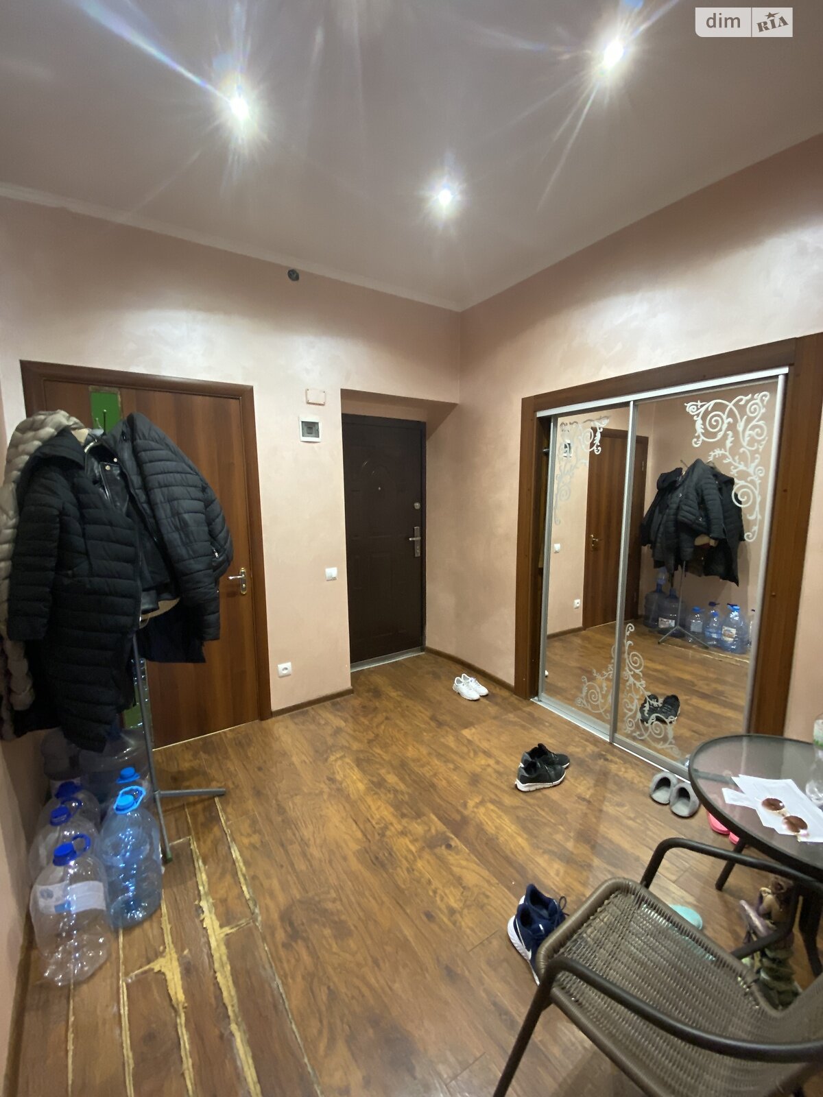 Продажа трехкомнатной квартиры в Ужгороде, на ул. Одесская, район Станцийный фото 1