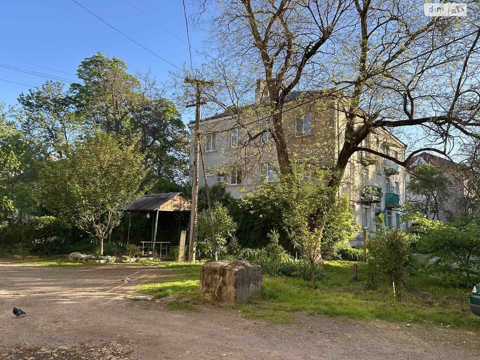 Продажа трехкомнатной квартиры в Ужгороде, на ул. Одесская 11, район Станцийный фото 1 Продажа трехкомнатной квартиры в Ужгороде, на ул. Одесская 11, район Станцийный фото 1