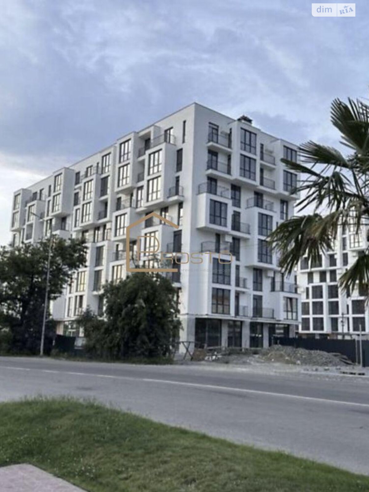 Продаж однокімнатної квартири в Ужгороді, на вул. Капушанська 34, район Свепомоц фото 1