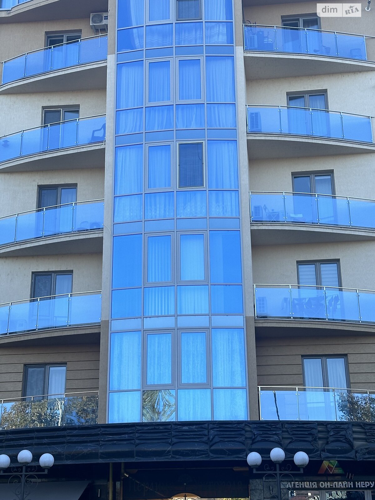 Продажа двухкомнатной квартиры в Ужгороде, на наб. Славянская, район Свепомоц фото 1 Продажа двухкомнатной квартиры в Ужгороде, на наб. Славянская, район Свепомоц фото 1