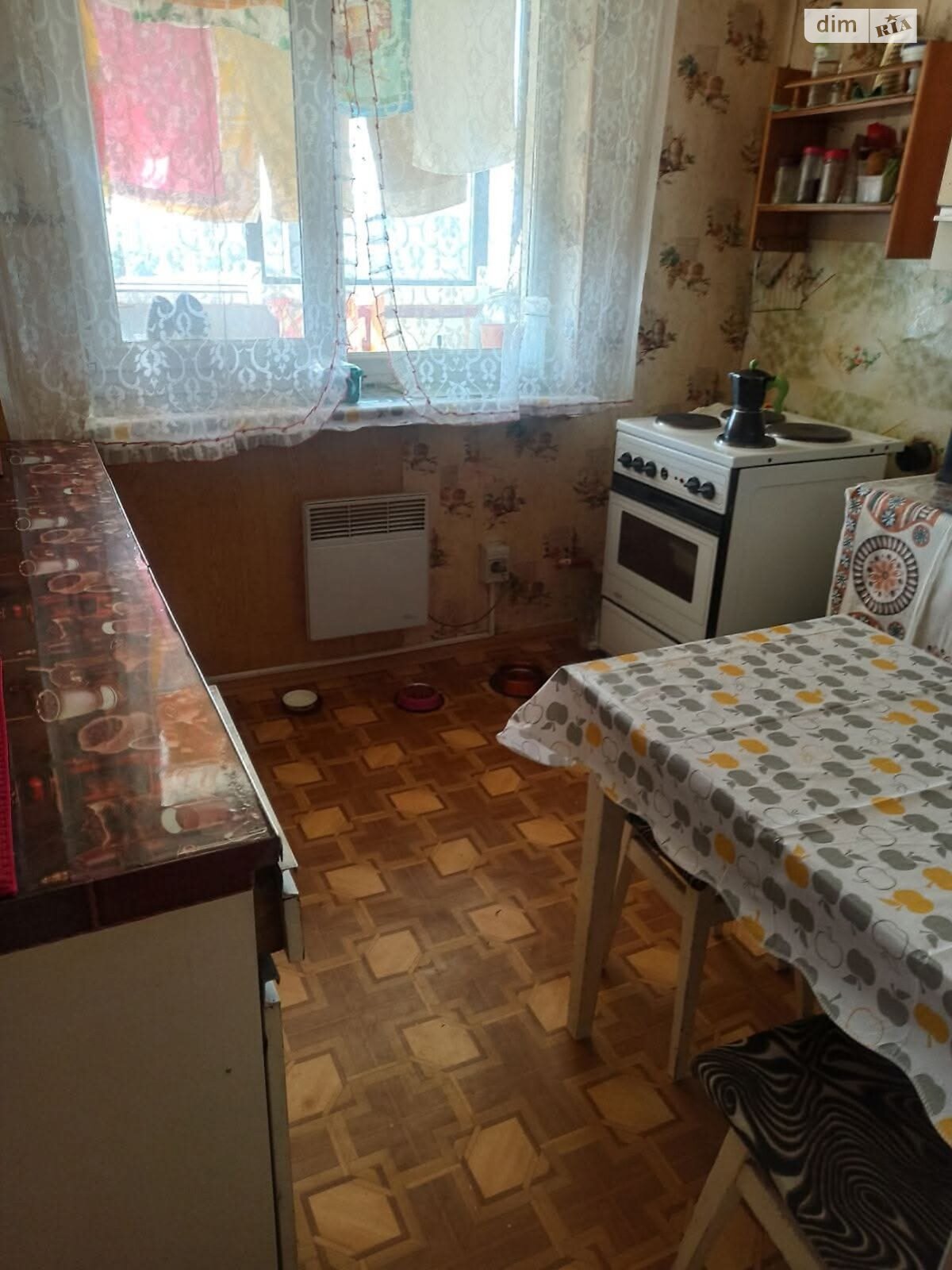 Продаж трикімнатної квартири в Ужгороді, на просп. Свободи, район Свепомоц фото 1 Продаж трикімнатної квартири в Ужгороді, на просп. Свободи, район Свепомоц фото 1