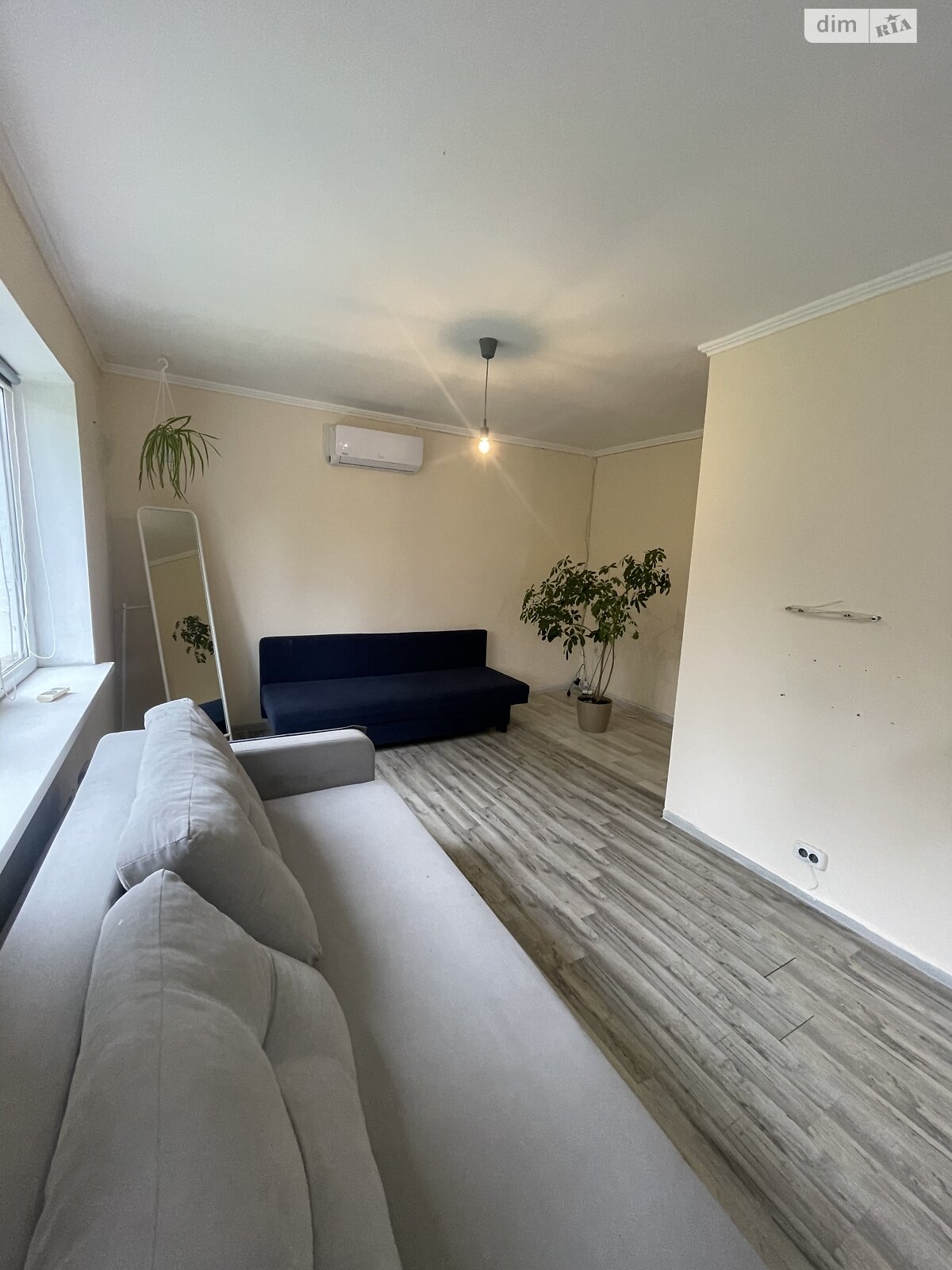 Продаж двокімнатної квартири в Ужгороді, на просп. Свободи 42, район Свепомоц фото 1 Продаж двокімнатної квартири в Ужгороді, на просп. Свободи 42, район Свепомоц фото 1