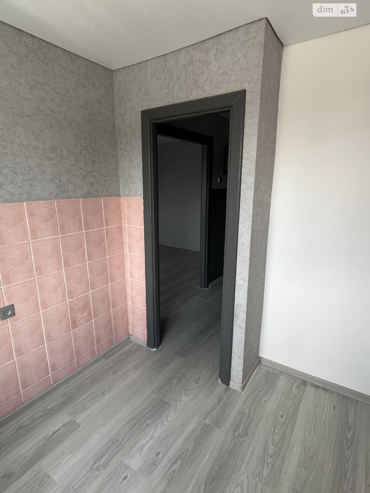 Продаж однокімнатної квартири в Ужгороді, на вул. Вілмоша Ковача 13, район Свепомоц фото 1 Продаж однокімнатної квартири в Ужгороді, на вул. Вілмоша Ковача 13, район Свепомоц фото 1