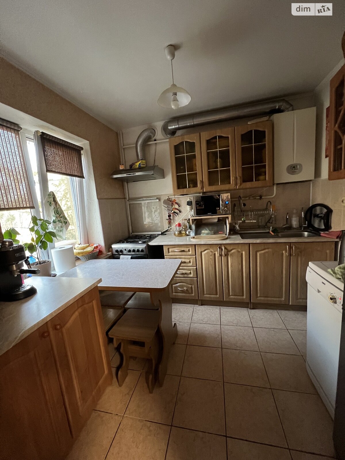 Продаж двокімнатної квартири в Ужгороді, на просп. Свободи, фото 1 Продаж двокімнатної квартири в Ужгороді, на просп. Свободи, фото 1